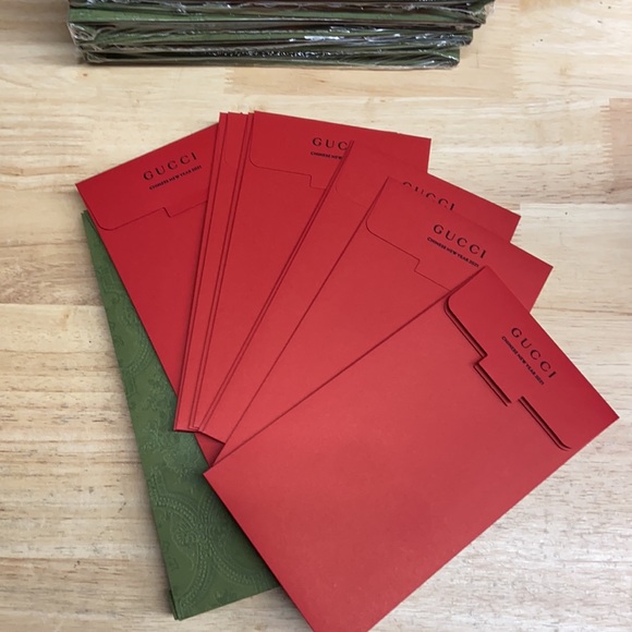 GUCCI CHINESE NEW YEAR ENVELOPES FROM 2021 - Picture 3 of 4